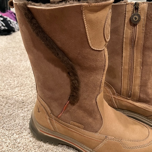 NWOT Santana Canada boots w/sheepskin lining. PLUS FREE SHIPPING - Picture 3 of 8